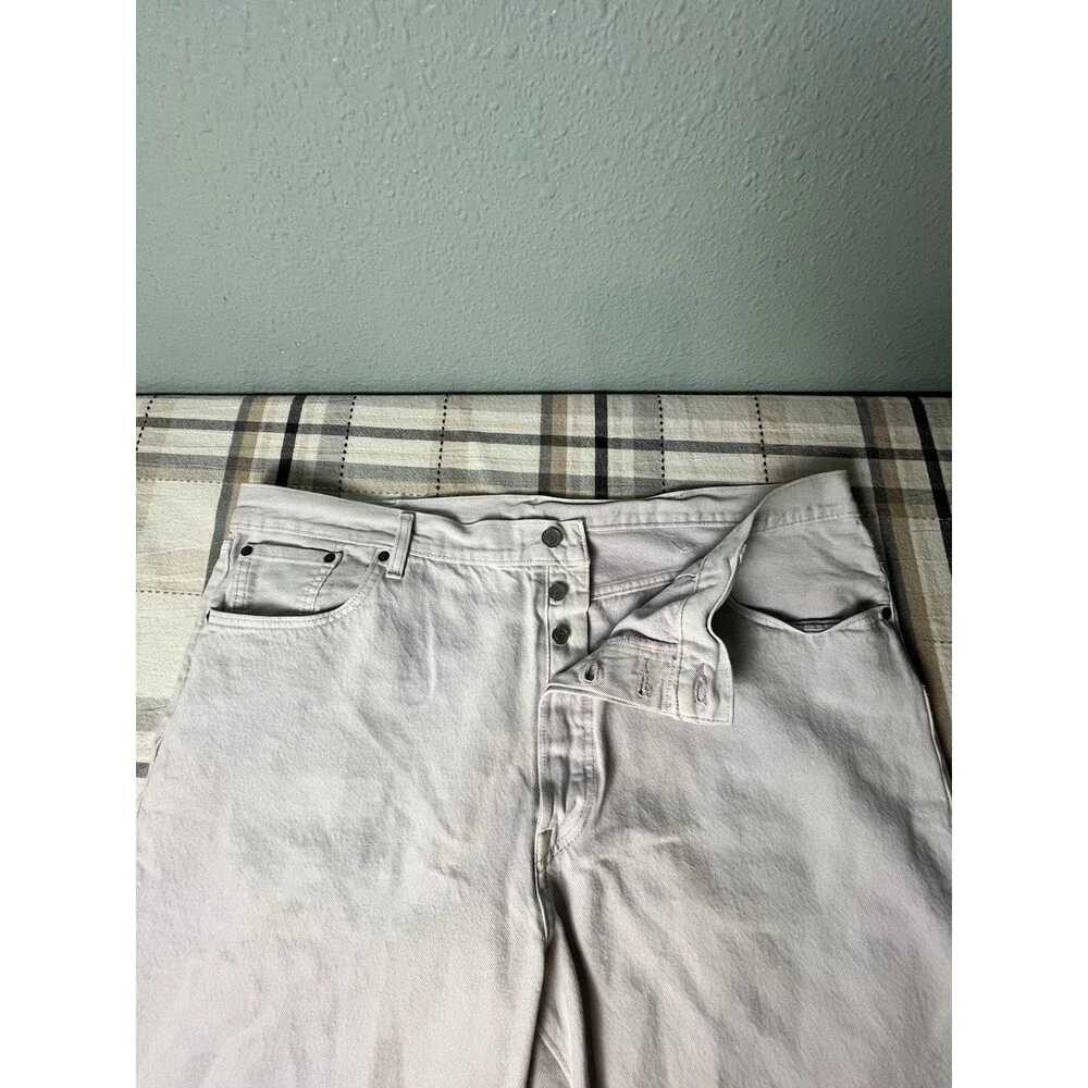 Levis 501 Premium Jean Shorts Men 42 White w/Purple Stitching Mushroom Tab Rare
